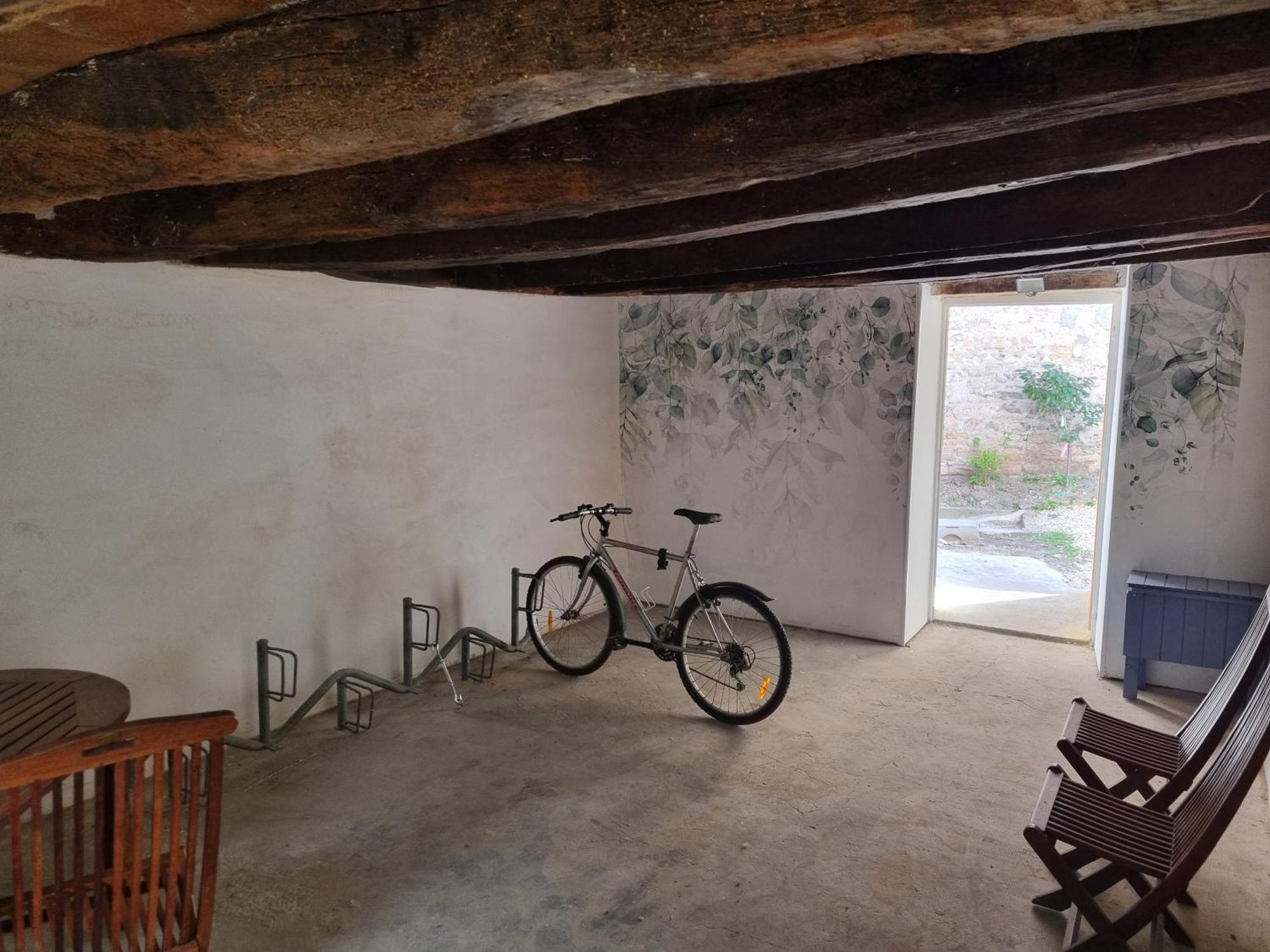 Fenetre Sur Cour Du Docteur Privey - Secure Park Bike - Voie Bleue 호텔 투르뉘 외부 사진